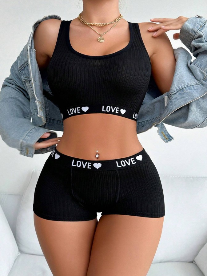 Ropa interior y ropa de dormir